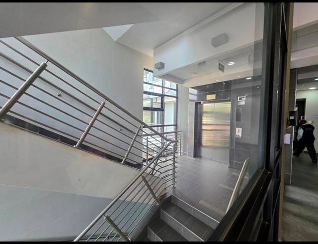 RETAIL PROPERTY TO RENT IN ERASMUSRAND